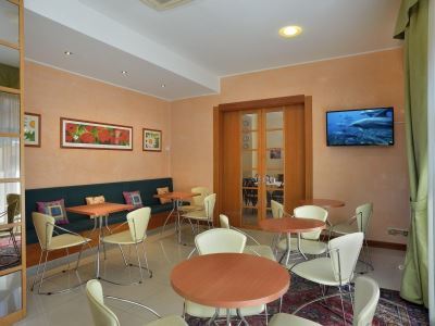 Astor Hotel Bologna Luaran gambar