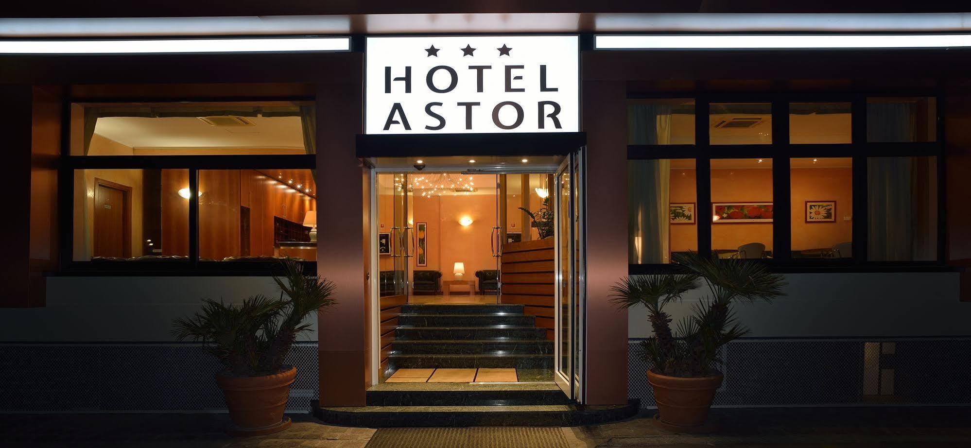 Astor Hotel Bologna Luaran gambar